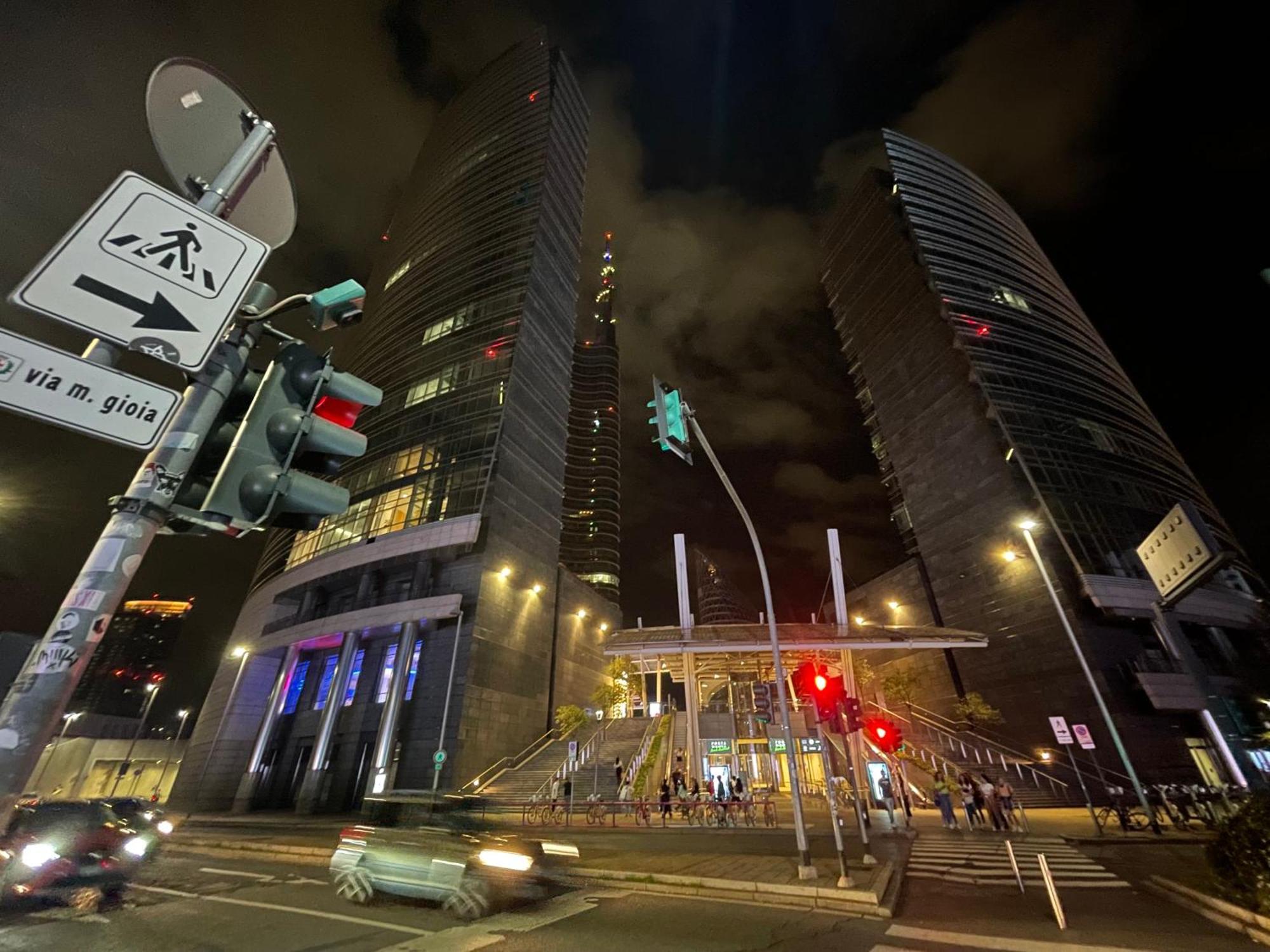 Mila By The Blue Twins Apartments Milano Экстерьер фото